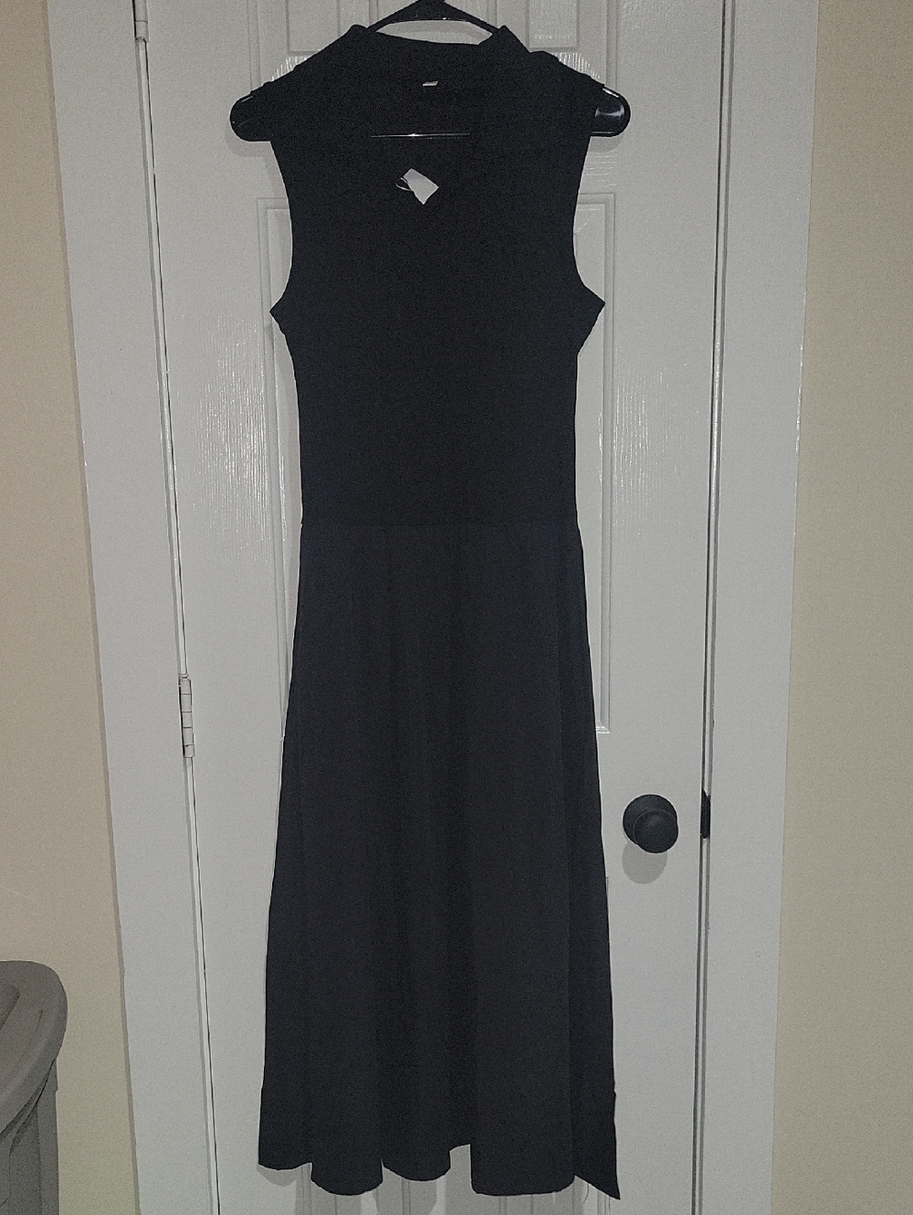 Sleeveless Black Maxi Dress with Collared Neck